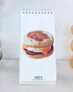 2022 bread desk calendar