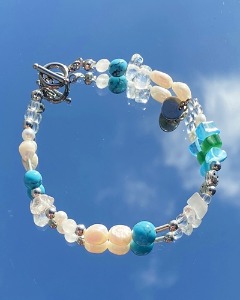multi beads bracelet 01